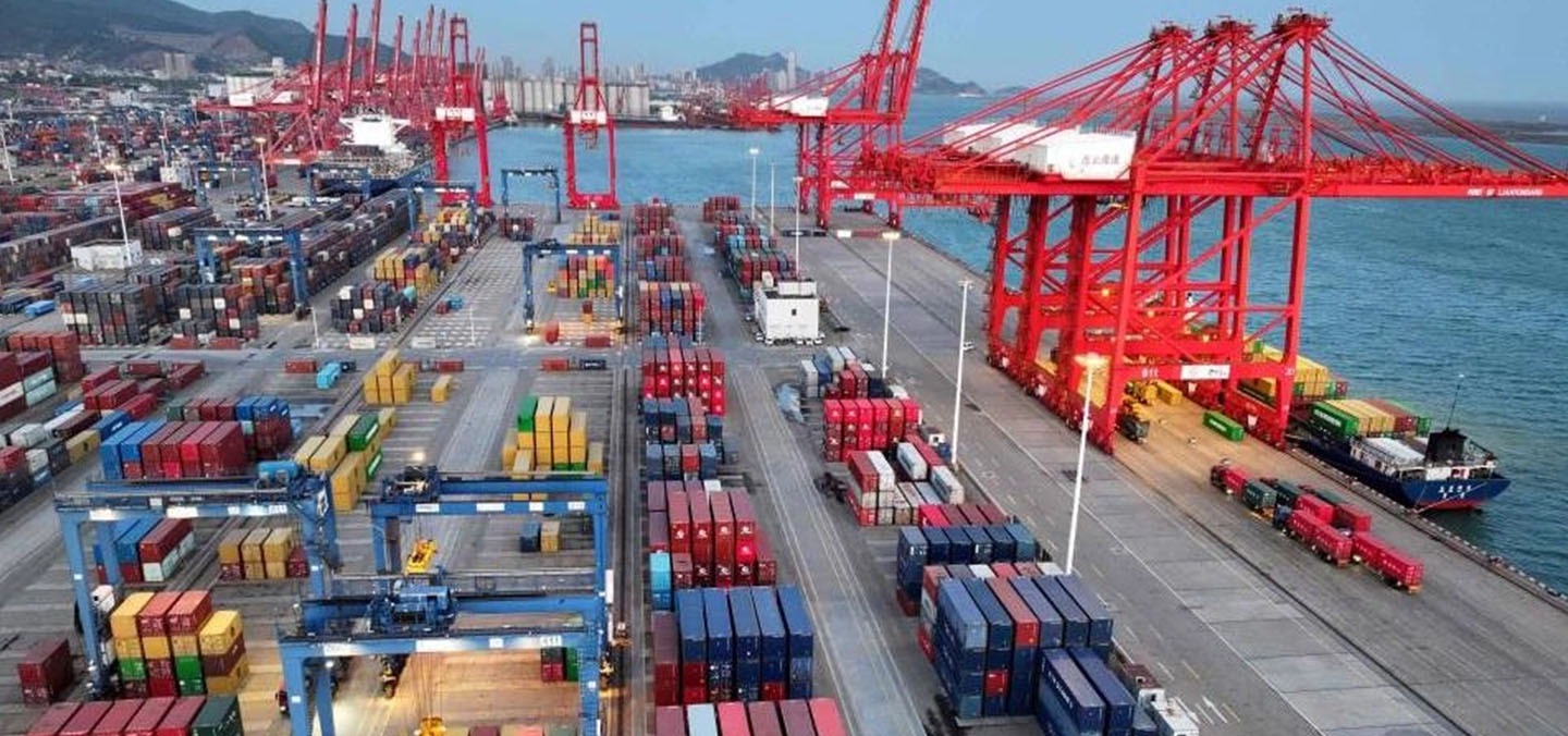 صادرات الصين تسجل أسوأ تراجع منذ فبراير